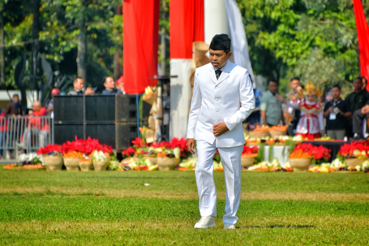 Pendidikan Konsep Gapura Panca Waluya Bentuk Karakter Siswa di Jabar
